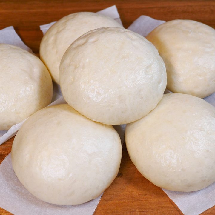 Fluffy Chinese Steamed Buns Recipe (Mantou) / Plain Steamed Buns