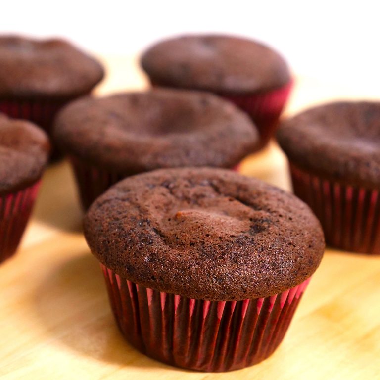 Vegan Chocolate Cupcakes