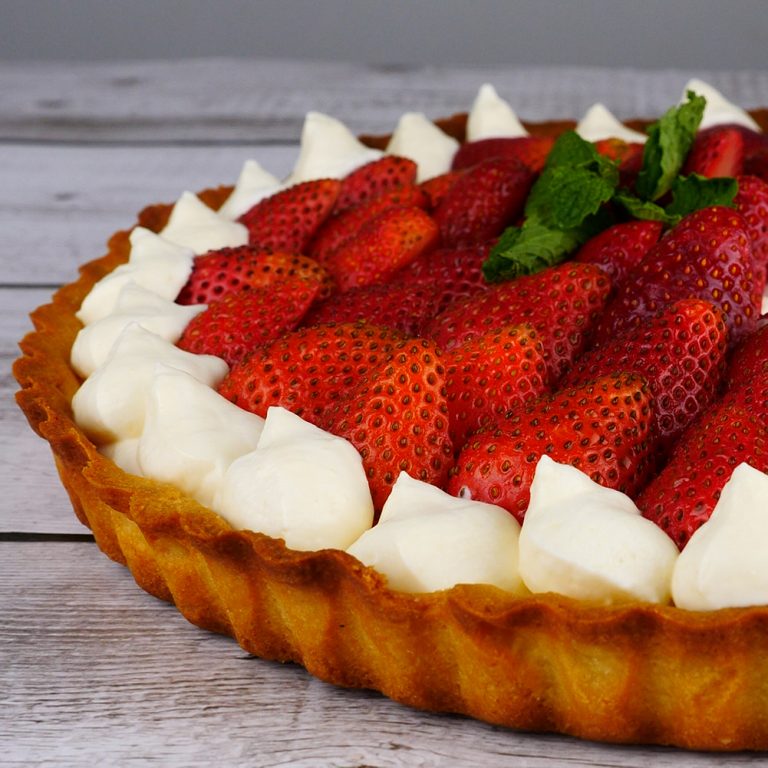 Strawberry Cheesecake Tart Recipe / Strawberry Cream Cheese Tart