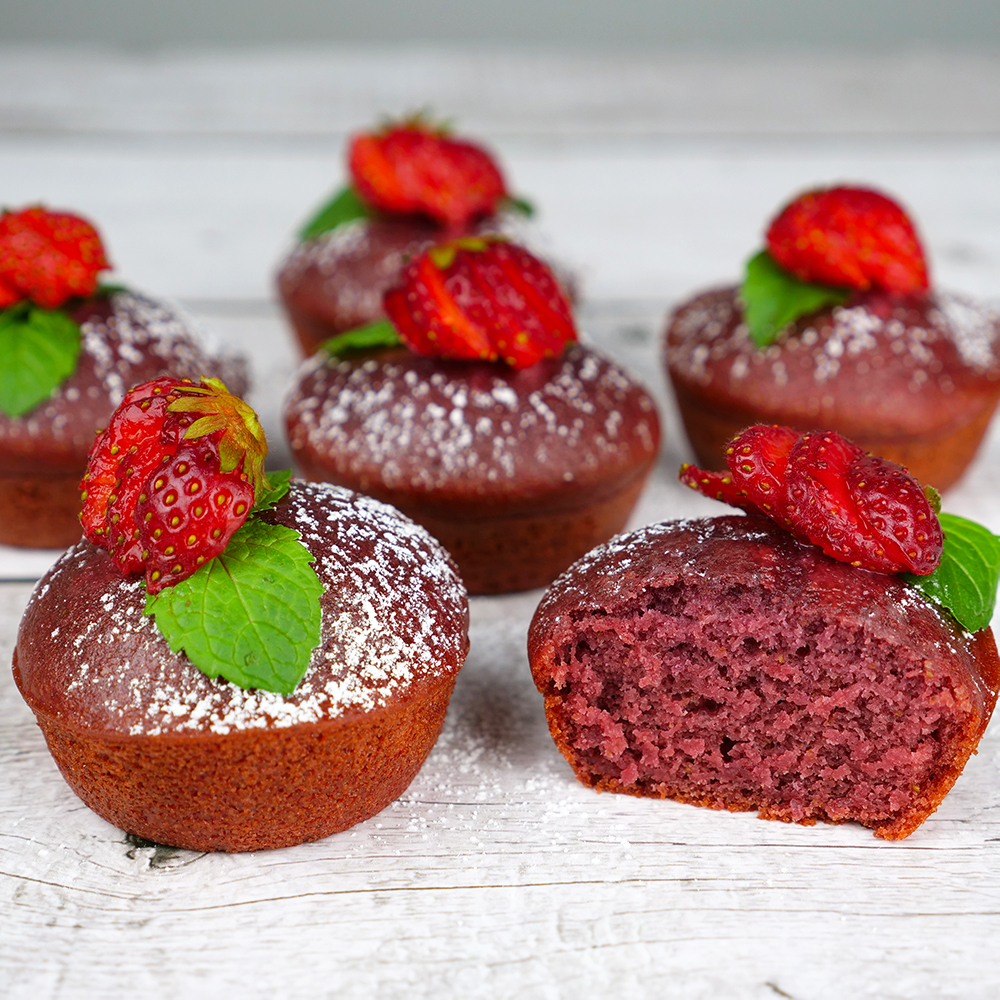 Vegan Strawberry with Strawberry Oreo Mousse Mini Cupcakes - Dozen –  Patty's Cakes and Desserts