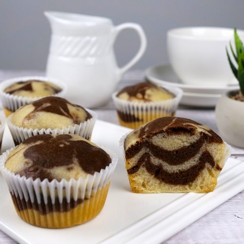 Black and White Marble Crumb Muffins - Bake or Break