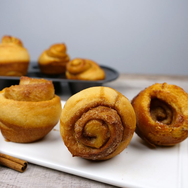 Vegan Cinnamon Rolls