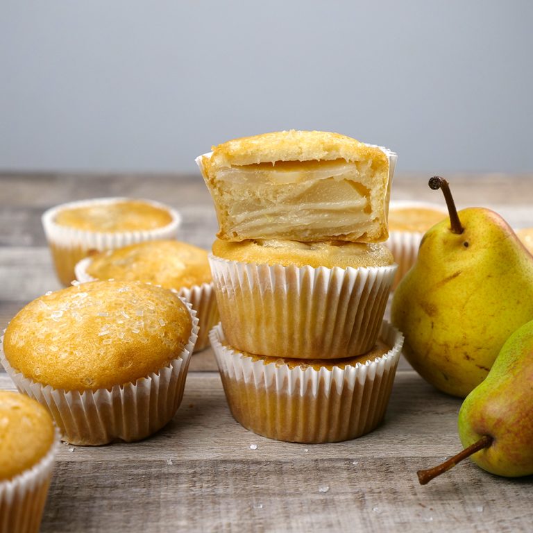 Vegan Pear Cupcakes