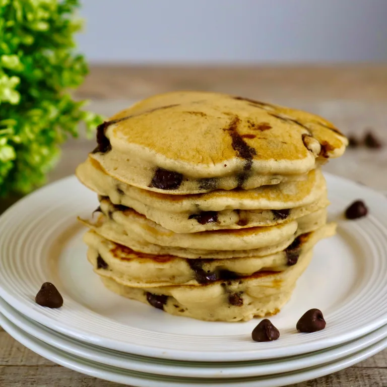 Vegan Chocolate Chips Pancakes