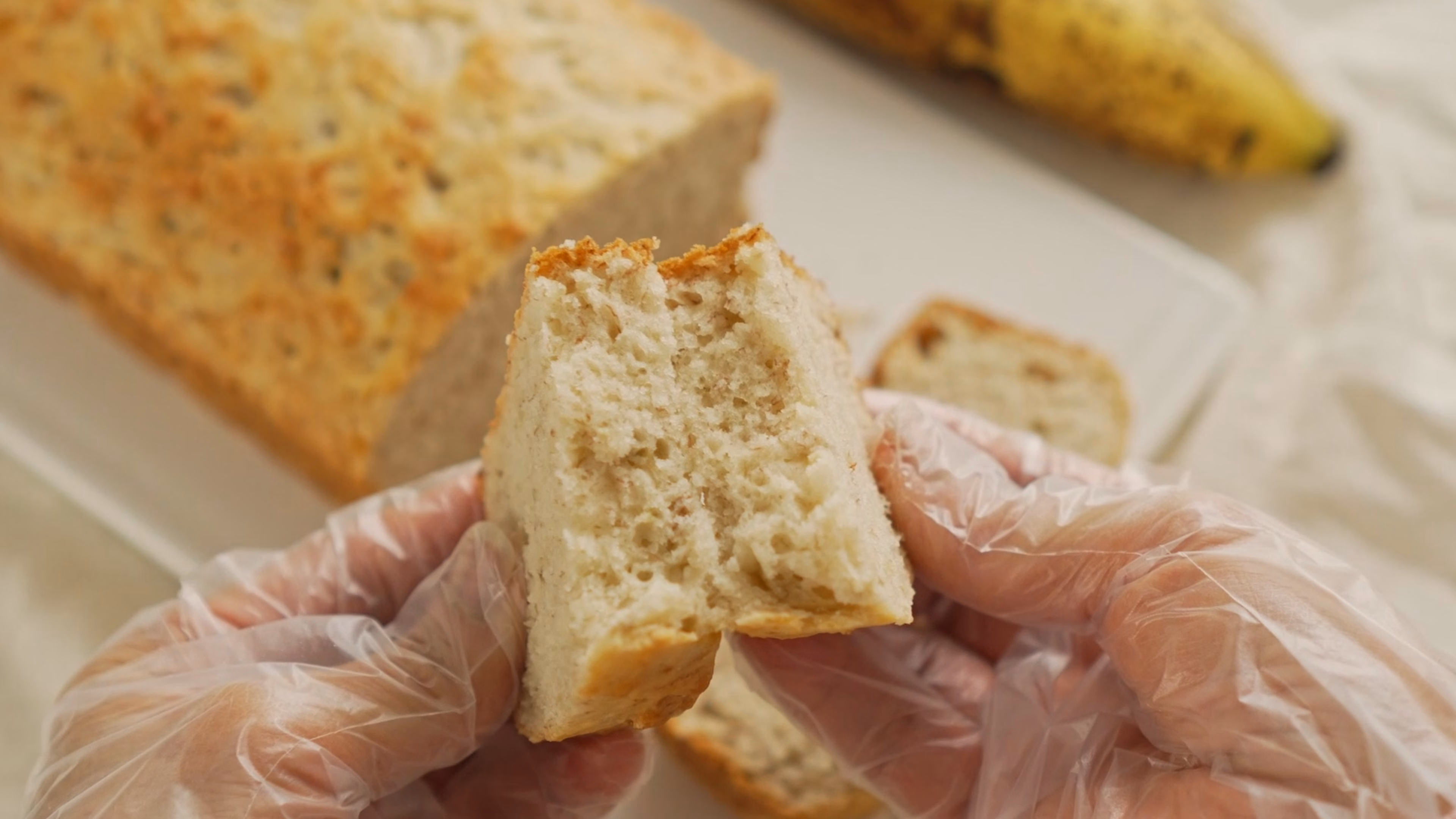 5-Ingredient Vegan Banana Bread